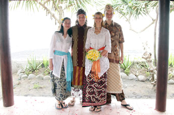 Villa Kompiang Bali Wedding - young couple with friends in traditional Bali costume